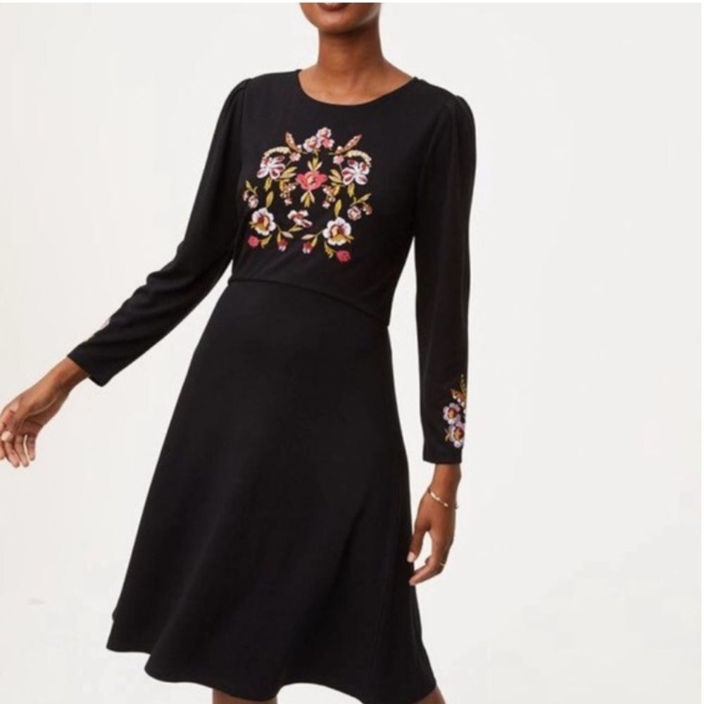 LOFT Petites Embroidered Floral Dress Women's 00P Black Flared Boho Preppy Folk